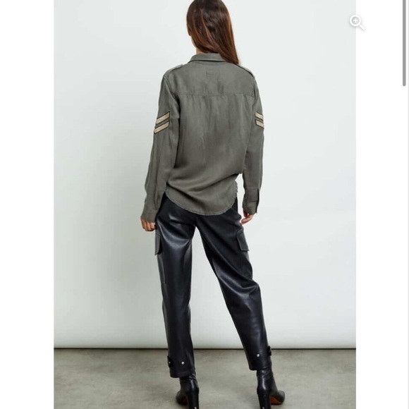 RAILS Conrad Olive Green Military Patch Jacket Raw Hem Embroidered Sz S - Picture 3 of 16